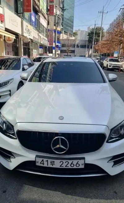 Mercedes-Benz E-Class 2017, 134500 км, за 11093.61 USD
