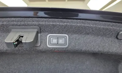 Audi A6 2021, 58690 км, за 20781.77 USD - фото 33