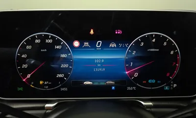 Mercedes-Benz S-Class 2022, 131919 км, за 46838.45 USD - фото 8