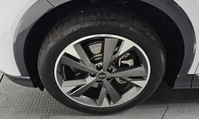 Audi Q4 e-tron 2023, 18166 км, за 27563.35 USD