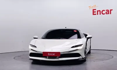 Ferrari SF90 2021, 11827 км, за 269134.83 USD