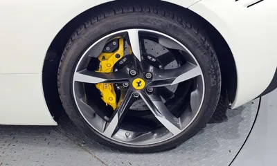 Ferrari SF90 2021, 11827 км, за 269134.83 USD - фото 16