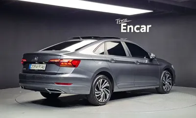 Volkswagen Jetta 2021, 43868 км, за 19478.84 USD