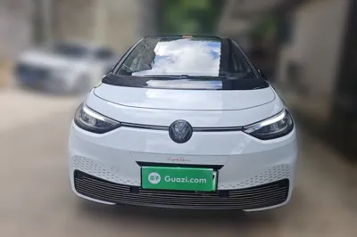 Volkswagen ID.3 2023, 13300 км, за 14975 USD