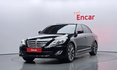 Hyundai Genesis · 2012 год