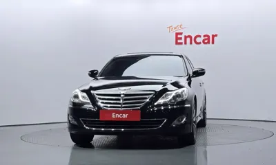 Hyundai Genesis 2012, 136978 км, за 5189.17 USD