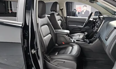 ChevroletGMDaewoo Colorado 2022, 38192 км, за 19403.96 USD - фото 10