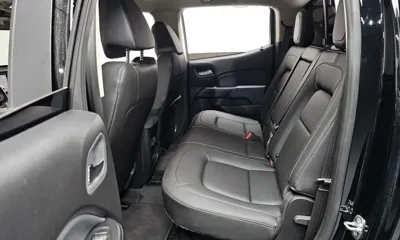 ChevroletGMDaewoo Colorado 2022, 38192 км, за 19403.96 USD - фото 12