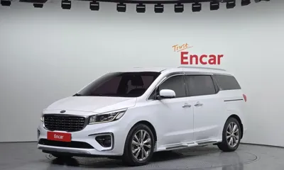 Kia Canival · 2019 год