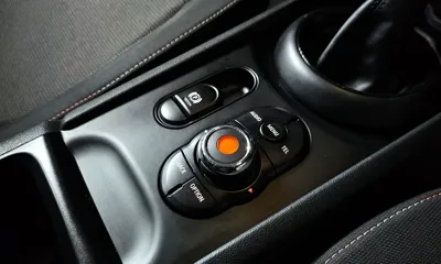 MINI Clubman 2018, 148279 км, за 3957.71 USD - фото 20