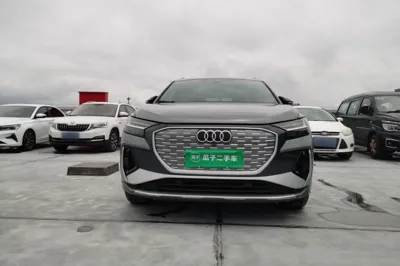 Audi Q4 e-tron 2022, 37700 км, за 19843 USD - фото 2