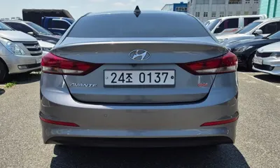Hyundai Avante 2016, 179019 км, за 4296.67 USD