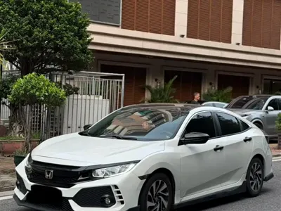 Honda Civic · 2019 год