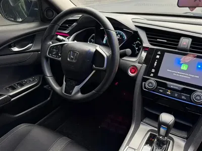 Honda Civic 2019, 80000 км, за 8799.12 USD