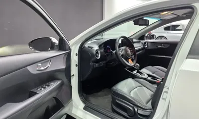 Kia K3 2022, 83417 км, за 8990.23 USD - фото 10
