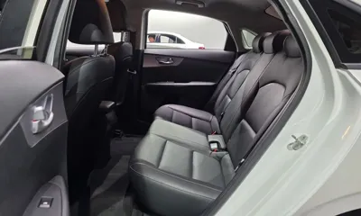 Kia K3 2022, 83417 км, за 8990.23 USD - фото 11