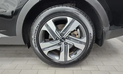 Kia Sorento 2023, 34168 км, за 17516.44 USD - фото 21