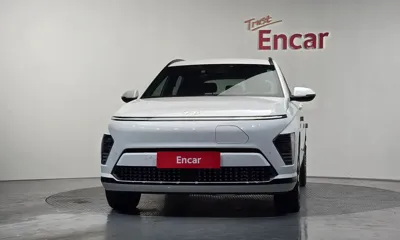 Hyundai Kona 2023, 67354 км, за 18178.23 USD