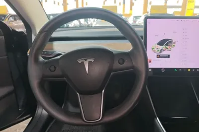 Tesla Model 3 2019, 91800 км, за 17575 USD - фото 13