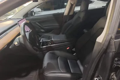 Tesla Model 3 2019, 91800 км, за 17575 USD - фото 17