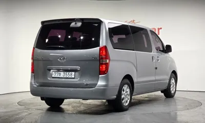 Hyundai Starex 2012, 138936 км, за 4618.43 USD
