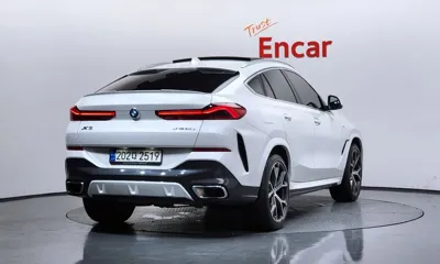 BMW X6 2023, 60125 км, за 79323.17 USD