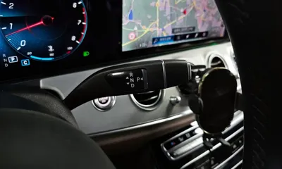Mercedes-Benz E-Class 2021, 96478 км, за 21737.69 USD - фото 9