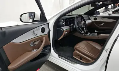 Mercedes-Benz E-Class 2021, 96478 км, за 21737.69 USD - фото 10