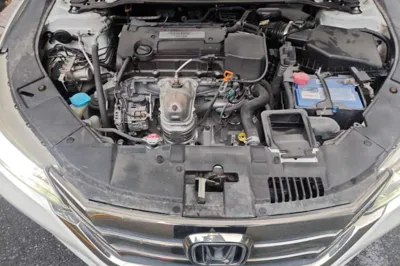 Honda Accord 2015, 56000 км, за 8594 USD - фото 21