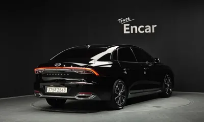 Hyundai Grandeur 2022, 33427 км, за 13911.46 USD