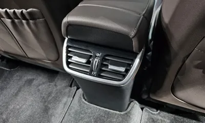 Hyundai Grandeur 2022, 33427 км, за 13848.46 USD - фото 31