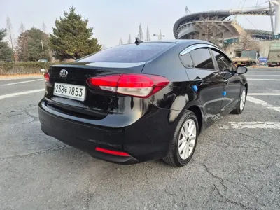 Kia K3 2016, 139780 км, за 3435.74 USD