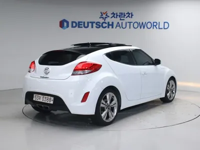 Hyundai Veloster 2016, 132831 км, за 4485.47 USD