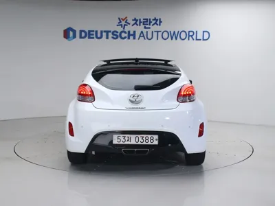 Hyundai Veloster 2016, 132831 км, за 4485.47 USD