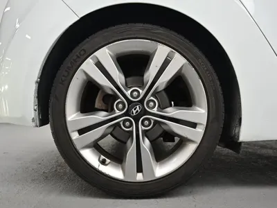 Hyundai Veloster 2016, 132831 км, за 4485.47 USD