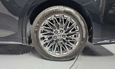 Lexus LM 2025, 14060 км, за 115712.11 USD