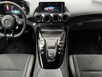 Mercedes-Benz AMG GT 2020, 34000 км, за 199819.55 USD - фото 6