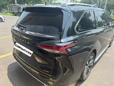 Toyota Granvia 2024, 18000 км, за 36491.35 USD