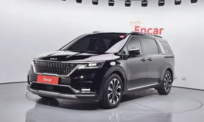 Kia Canival · 2023 год
