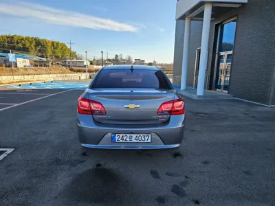 ChevroletGMDaewoo Cruze 2016, 103076 км, за 2576.81 USD