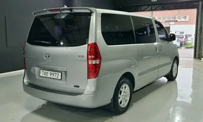 Hyundai Starex 2014, 147666 км, за 6144.7 USD