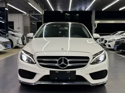 Mercedes-Benz C-Class 2017, 87000 км, за 14684.82 USD