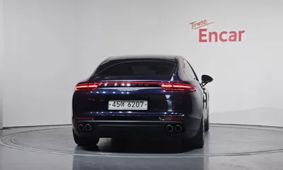 Porsche Panamera 2018, 143932 км, за 36423.81 USD