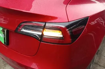 Tesla Model 3 2021, 61700 км, за 19623 USD - фото 9
