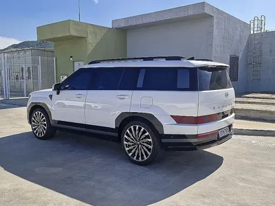 Hyundai Santafe 2025, 11934 км, за 24690.57 USD