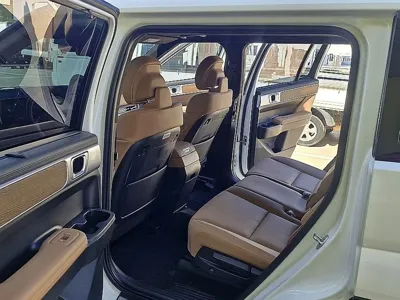 Hyundai Santafe 2025, 11934 км, за 24690.57 USD - фото 12