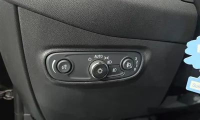 ChevroletGMDaewoo Equinox 2020, 142668 км, за 5579.62 USD - фото 17