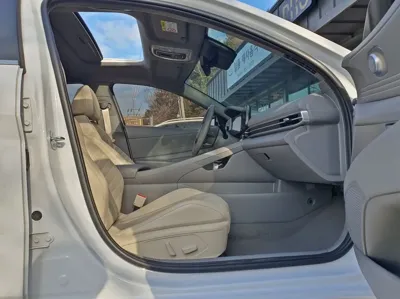 Hyundai Avante 2024, 70255 км, за 13609.42 USD - фото 6