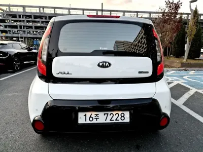 Kia Soul 2015, 132000 км, за 4225.44 USD