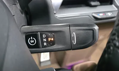 Kia EV9 2024, 72421 км, за 41945.65 USD - фото 9
